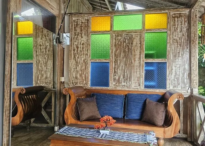 Guest house Secret Wooden - Lylium 3*